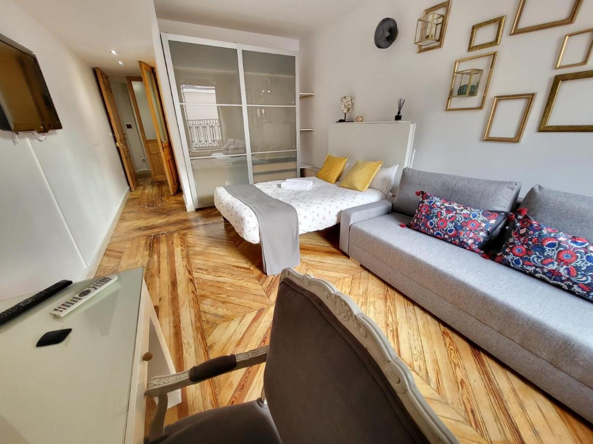 La Casa De Postas Apartment Madrid Exterior photo